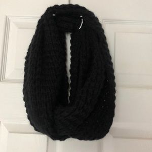 Black infinity scarf